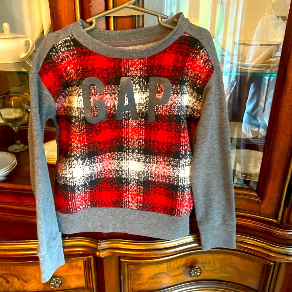 Girls Buffalo plaid gap sweat shirt